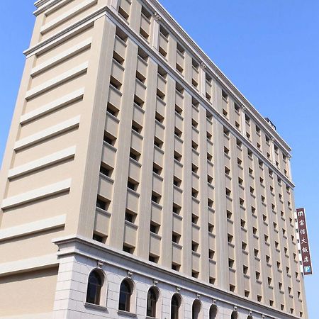 Fushin Hotel - Tainan Exteriör bild