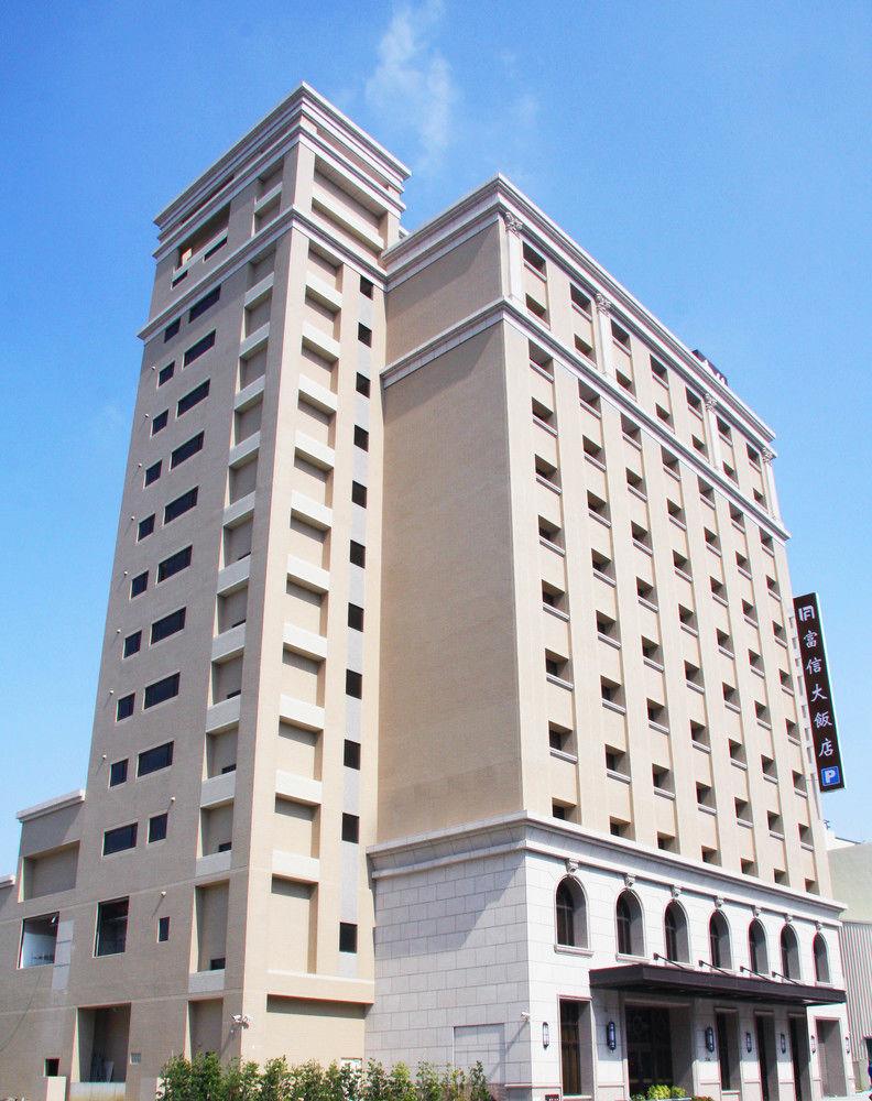 Fushin Hotel - Tainan Exteriör bild